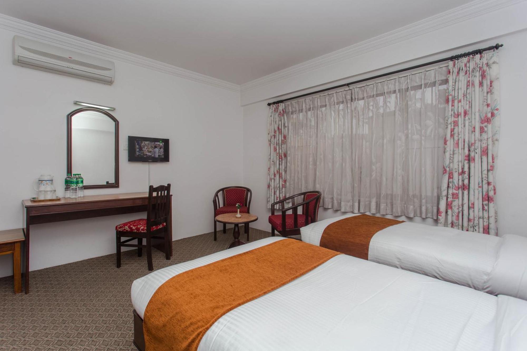 קטמנדו Fuji Hotel מראה חיצוני תמונה