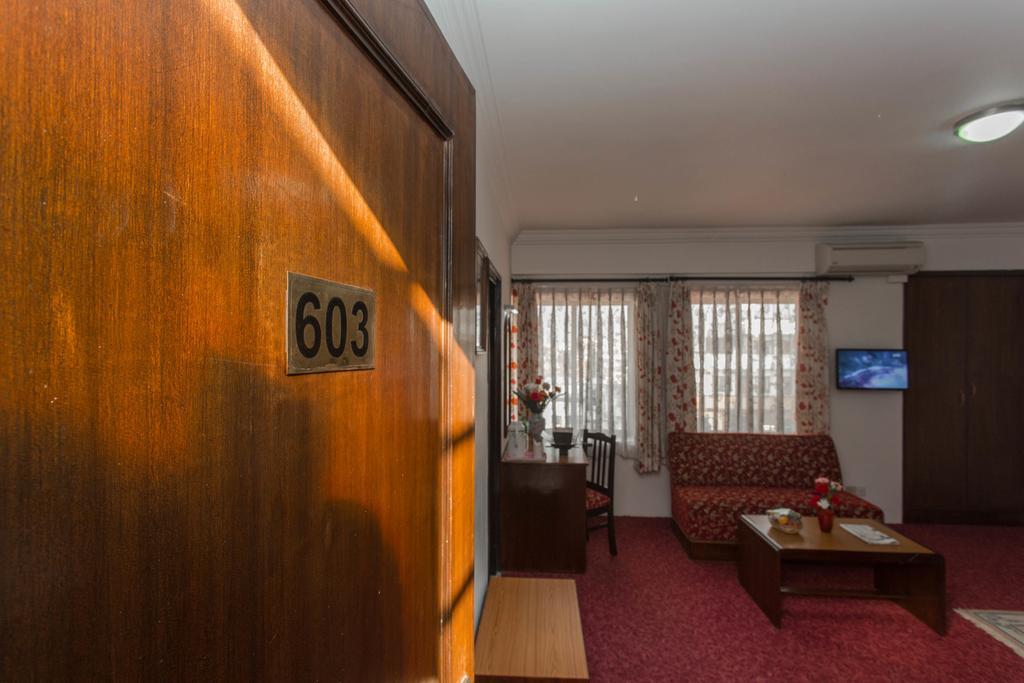 קטמנדו Fuji Hotel מראה חיצוני תמונה